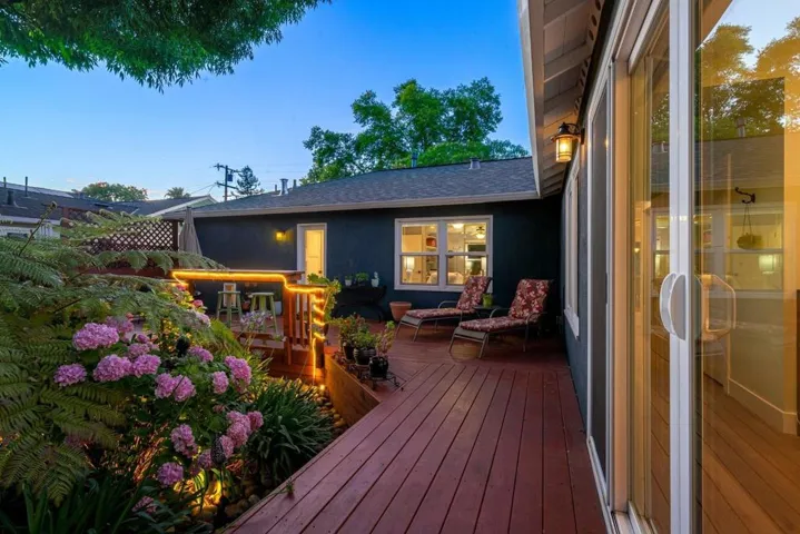 1180 Fewtrell Drive, Campbell, California 95008