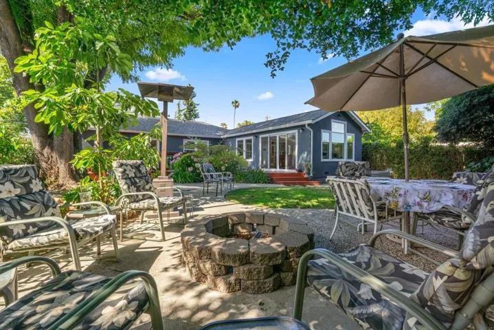 1180 Fewtrell Drive, Campbell, California 95008