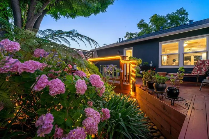 1180 Fewtrell Drive, Campbell, California 95008