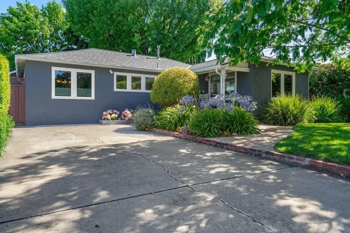 1180 Fewtrell Drive, Campbell, California 95008
