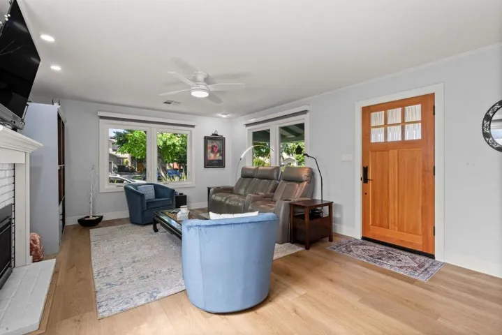 1180 Fewtrell Drive, Campbell, California 95008