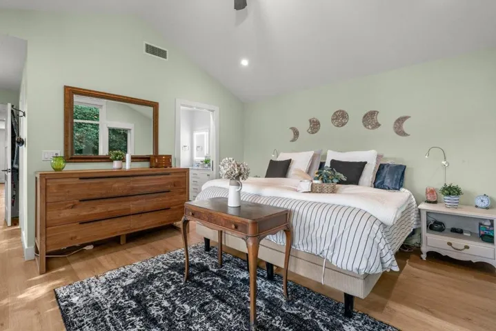 1180 Fewtrell Drive, Campbell, California 95008
