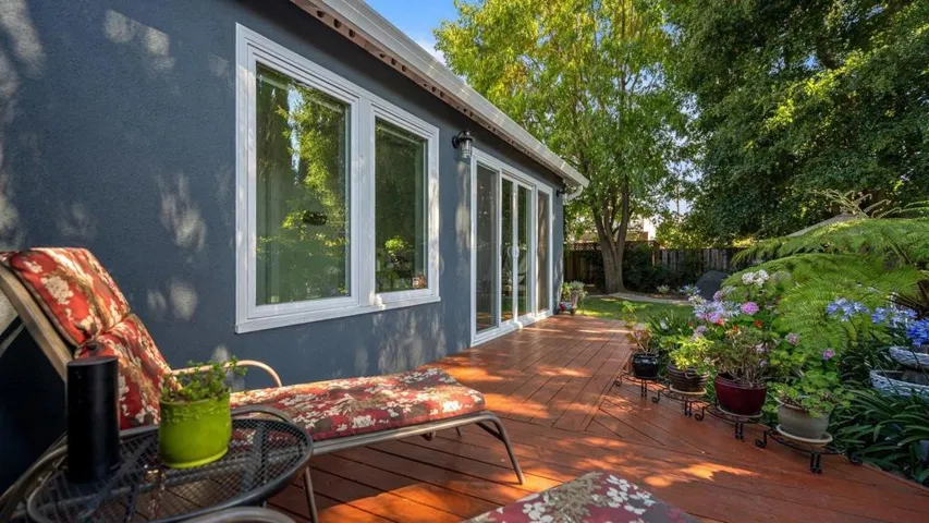 1180 Fewtrell Drive, Campbell, California 95008