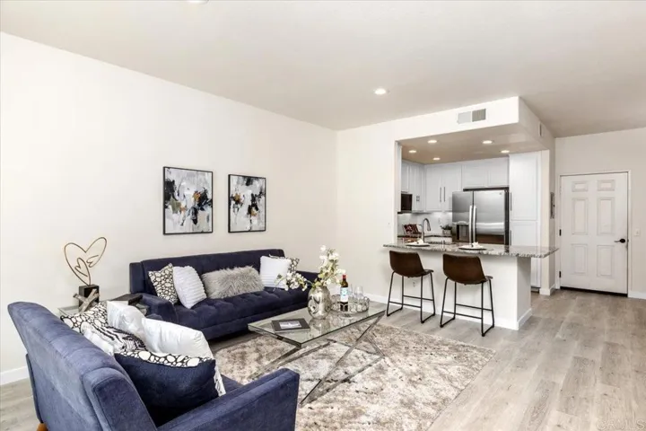 1524 Circle Ranch Way 61, Oceanside, California 92057