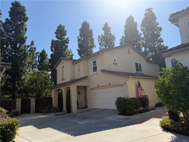12 Dahlia, Irvine, California 92618