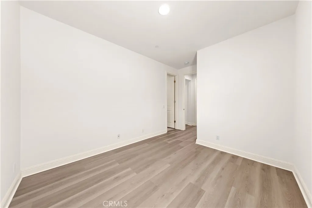 2nd Fl - Guest Ensuite #3