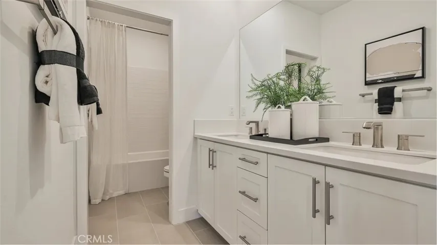 Photos shown are of model only- not actual homesite.