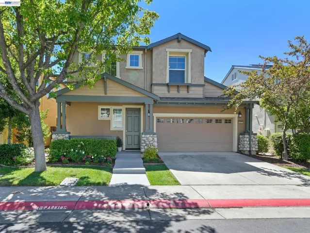 6812 Aberdale Exterior
