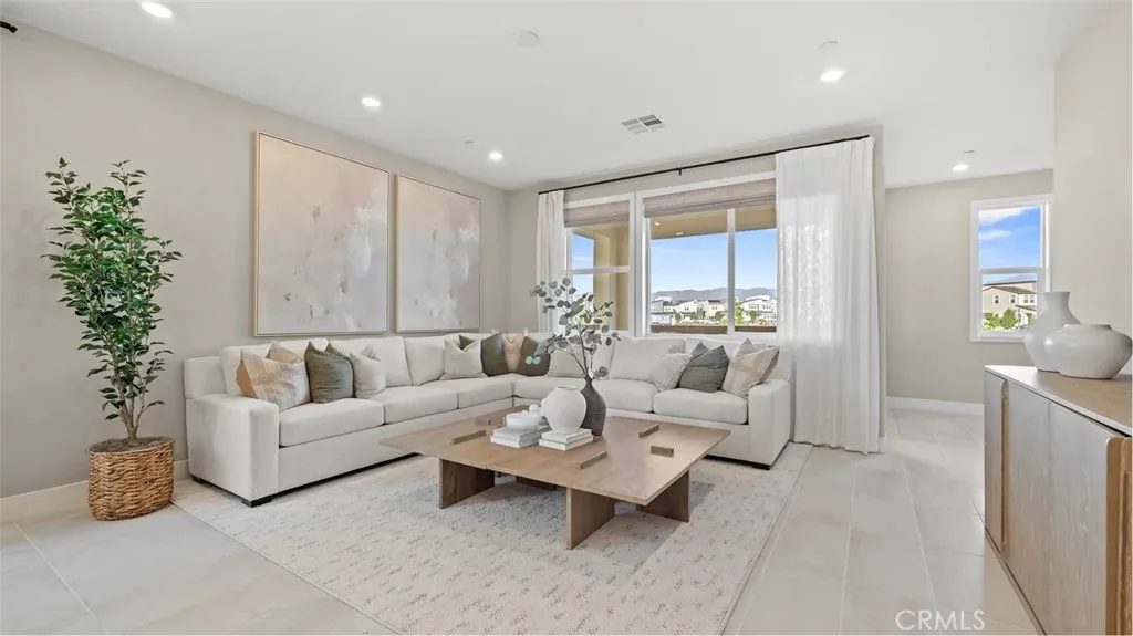 Photos shown are of model only- not actual homesite.