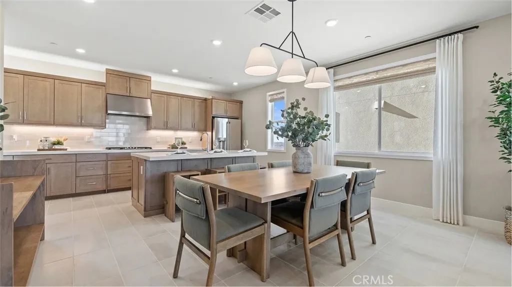 Photos shown are of model only- not actual homesite.