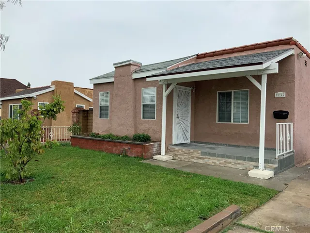 15142 Georgia Avenue, Paramount, California 90723
