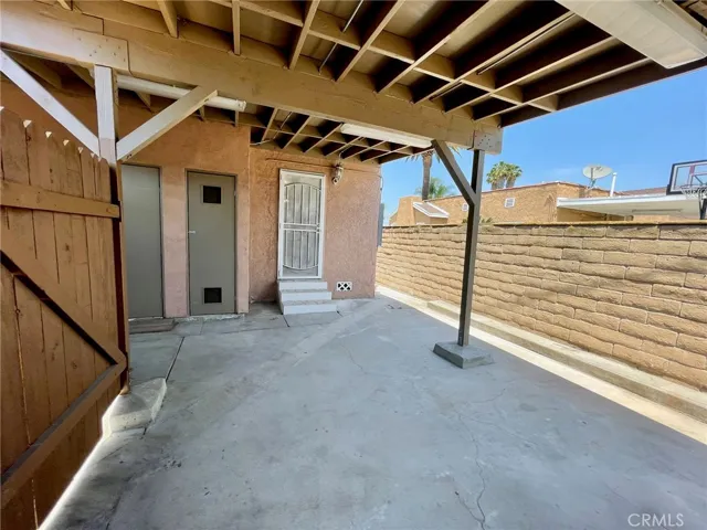 Patio No. 04