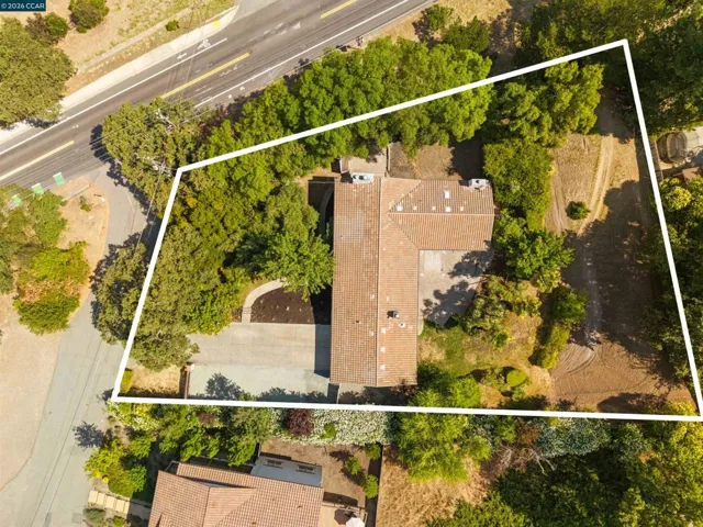 1290 Laverock Ln, Alamo, California 94507