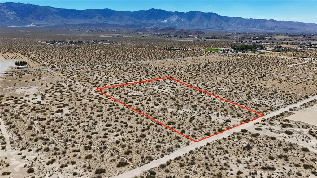 Red boundary lines on pictures are an estimate and for marketing purposes only. Buyer to verify all aspects of this property including, but not limited to utilities, assessments, boundaries, usage, access, and zoning to satisfy themselves.