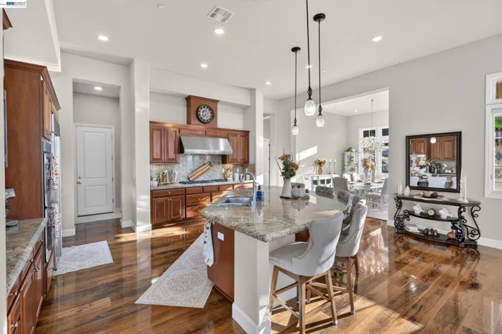 200 Cliffcastle, San Ramon, California 94583
