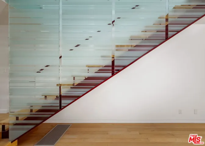 628 Penn Street, El Segundo, California 90245