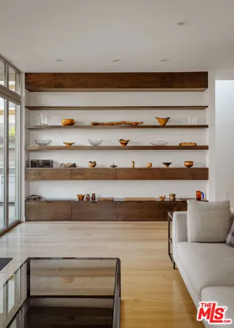 628 Penn Street, El Segundo, California 90245