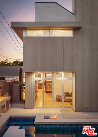 628 Penn Street, El Segundo, California 90245