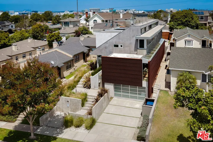 628 Penn Street, El Segundo, California 90245
