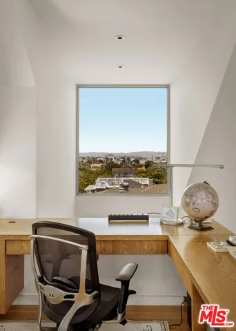 628 Penn Street, El Segundo, California 90245