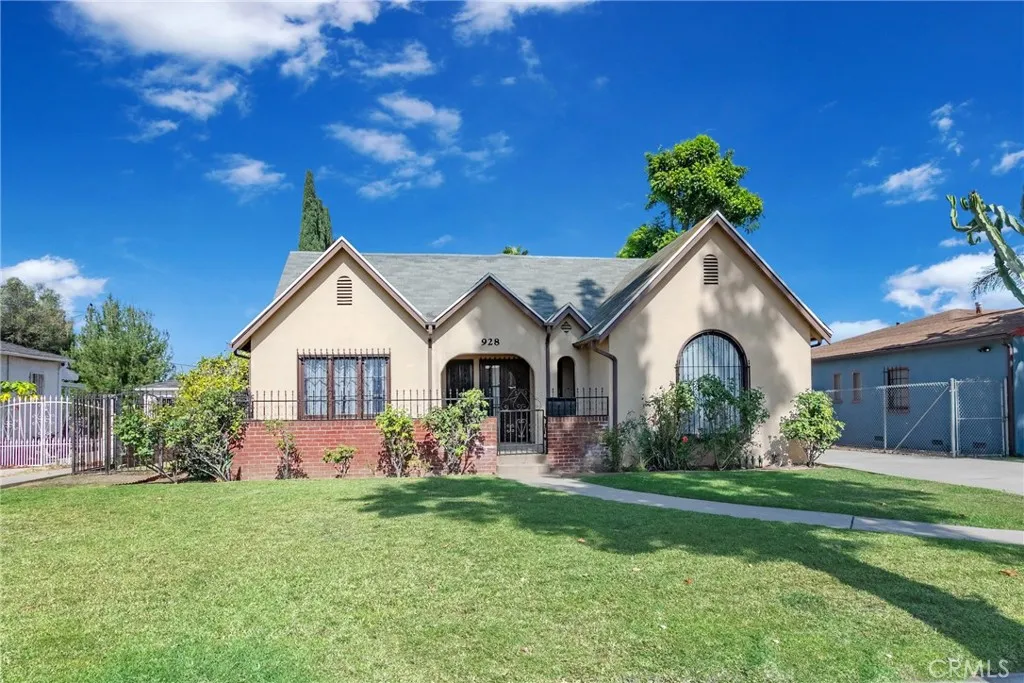 Welcome to 928 S 9th St!