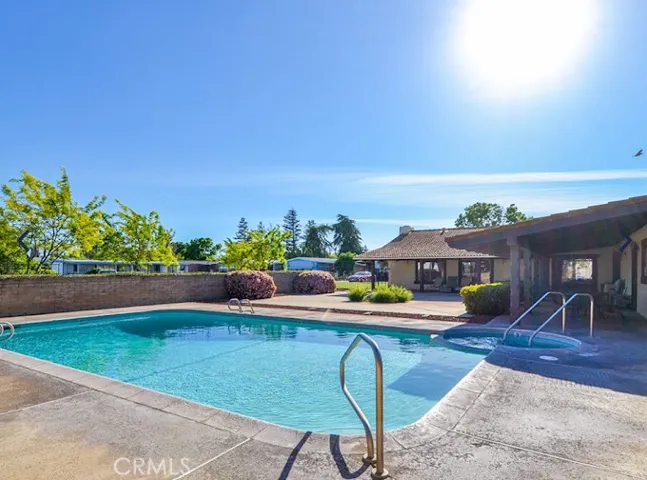 Clubhouse Pool