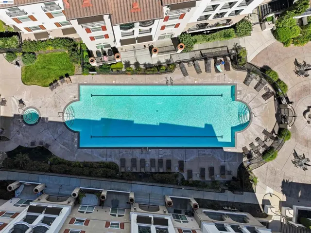 Community pool
