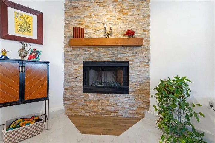 14-Living Room