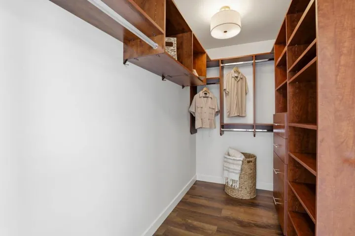 38 N Almaden Boulevard 1220, San Jose, California 95110
