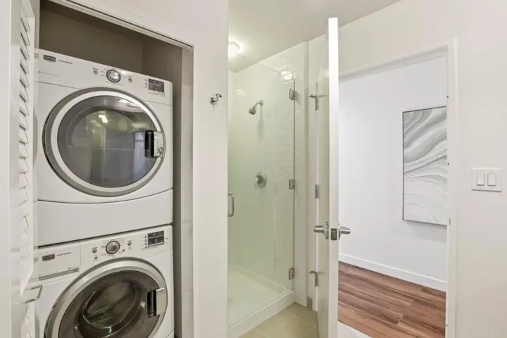 38 N Almaden Boulevard 1220, San Jose, California 95110