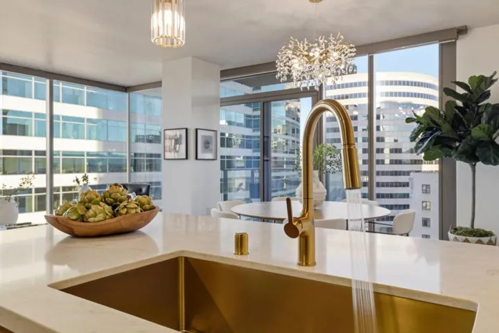 38 N Almaden Boulevard 1220, San Jose, California 95110