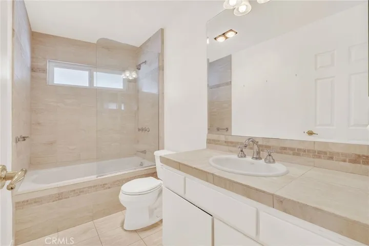 Central Bathroom