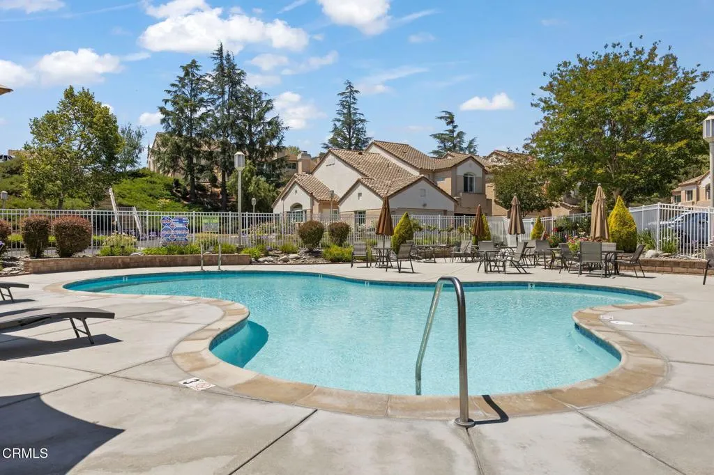 49-web-or-mls-521SonataWay152
