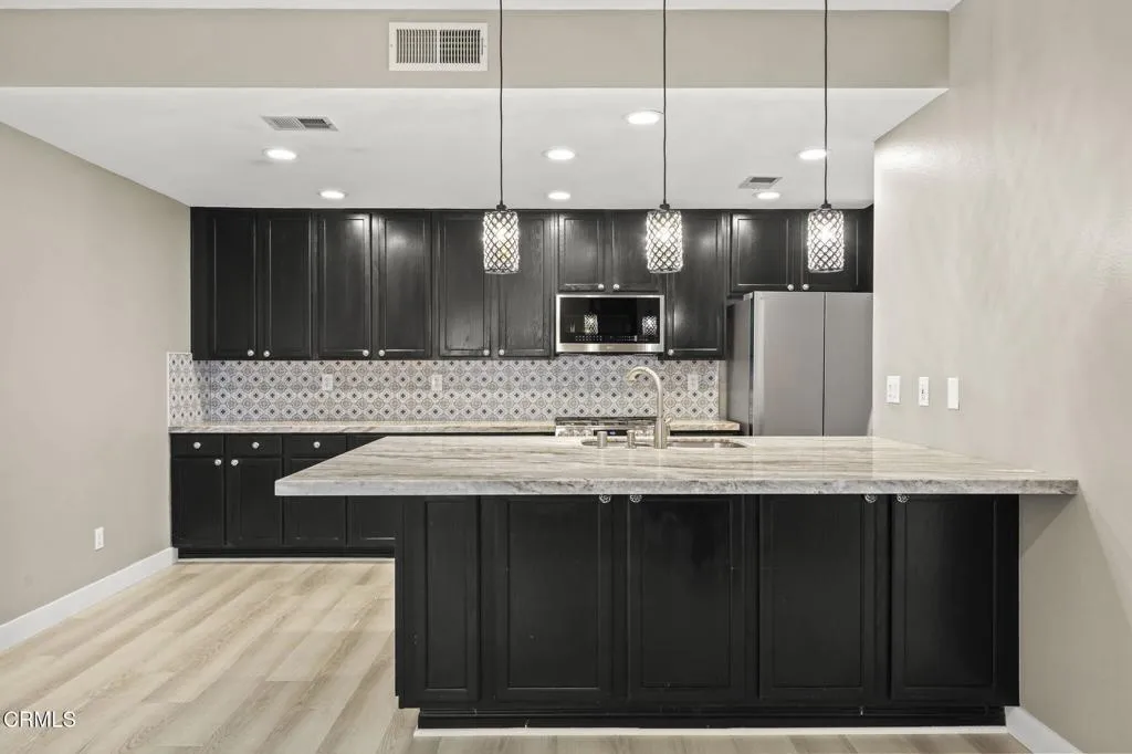 14-web-or-mls-521SonataWay033