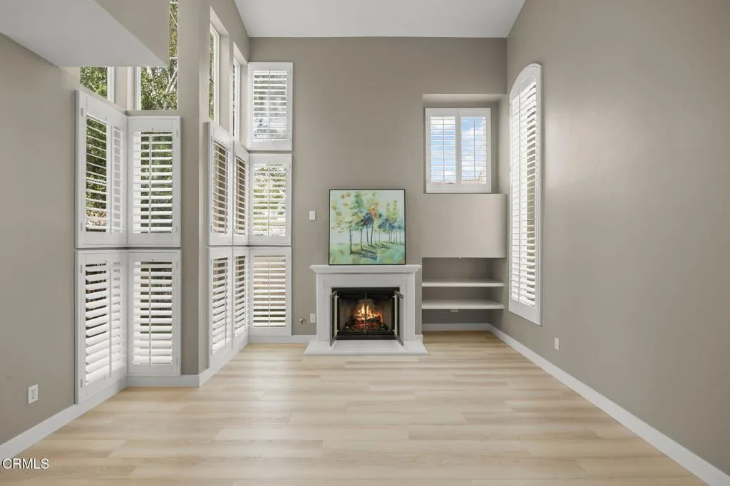 6-web-or-mls-521SonataWay006