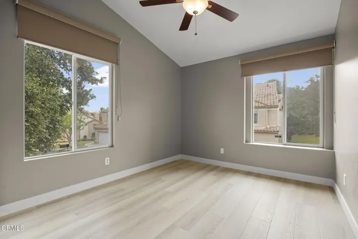 38-web-or-mls-521SonataWay099