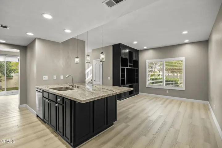 15-web-or-mls-521SonataWay039