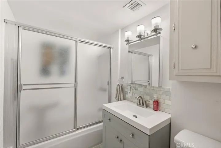 1034 W 24th, San Pedro, California 90731