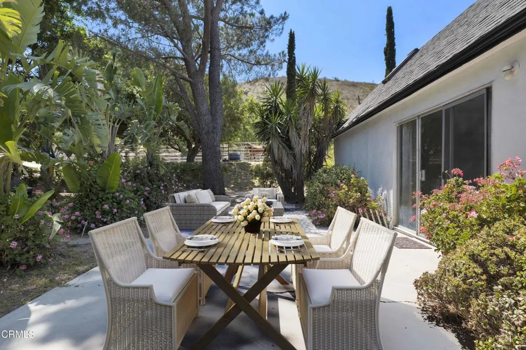 7905 Balcom Canyon Rd, Somis -HsHProd-St