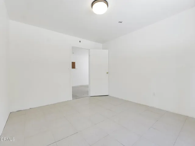 7905 Balcom Canyon Rd, Somis -HsHProd-35