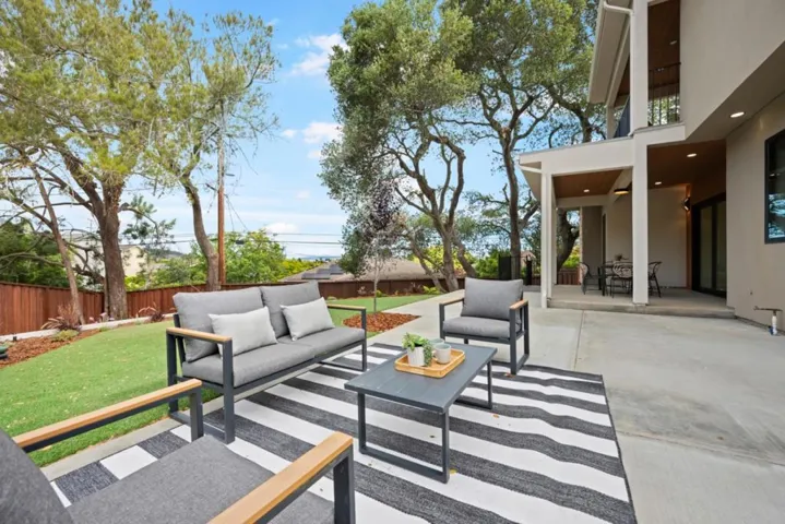 100 Alameda De Las Pulgas, Belmont, California 94002