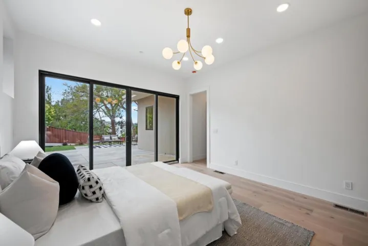 100 Alameda De Las Pulgas, Belmont, California 94002