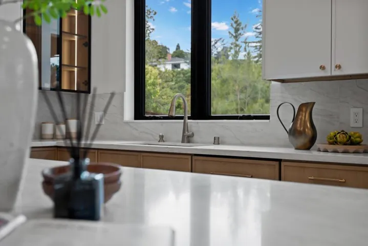 100 Alameda De Las Pulgas, Belmont, California 94002