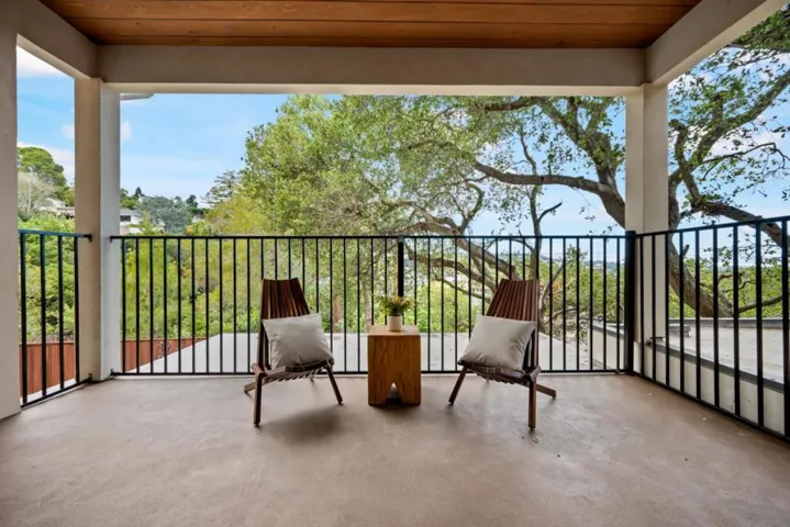 100 Alameda De Las Pulgas, Belmont, California 94002