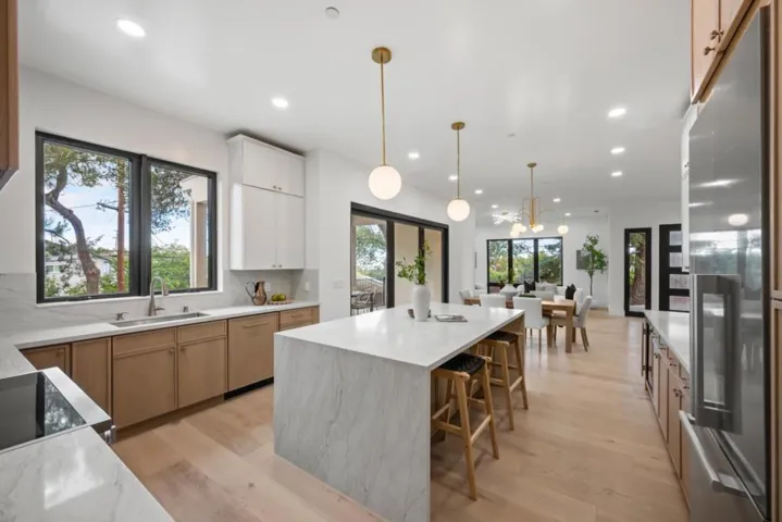 100 Alameda De Las Pulgas, Belmont, California 94002