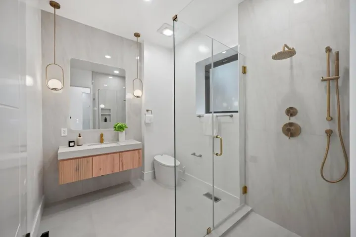 100 Alameda De Las Pulgas, Belmont, California 94002