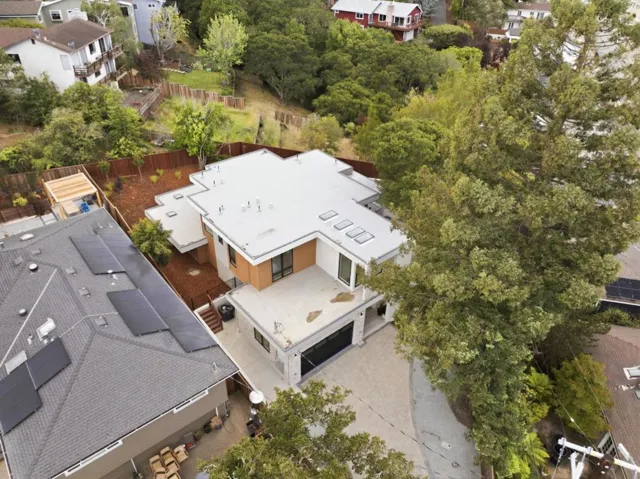 100 Alameda De Las Pulgas, Belmont, California 94002