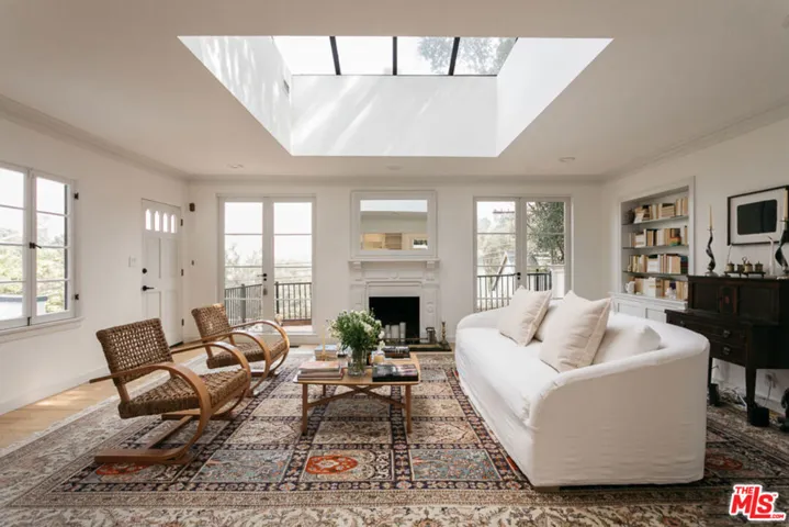 8831 Lookout Mountain Avenue, Los Angeles, California 90046
