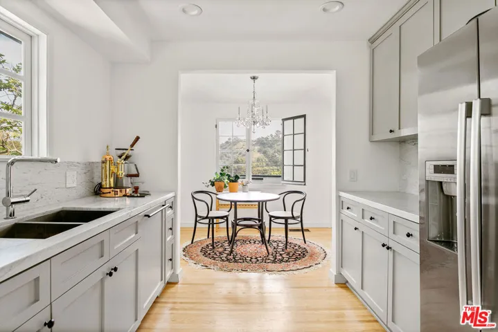 8831 Lookout Mountain Avenue, Los Angeles, California 90046