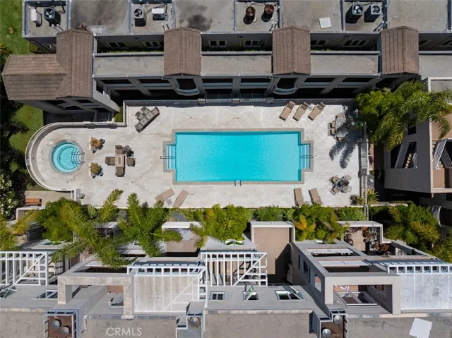 2604 E 20th Street 305, Signal Hill, California 90755
